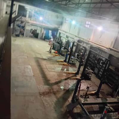 For rent, a maintenance center of 900 meters next to Carrefour Alexandria directly on the main street.