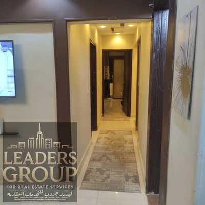شقة مفروشة للإيجار شيراتون المطار  مكيفه بالكامل	الدور الرابع  واجهة	يوجد 2 أسانسير	فرش جديد بالكامل