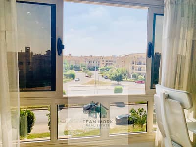 شقة للبيع بسعر لقطة واجهه امامي سوبر لوكس البيع شامل المطبخ استلام فوري الشيخ زايد المستثمر الزوجي فيو شارع الامل