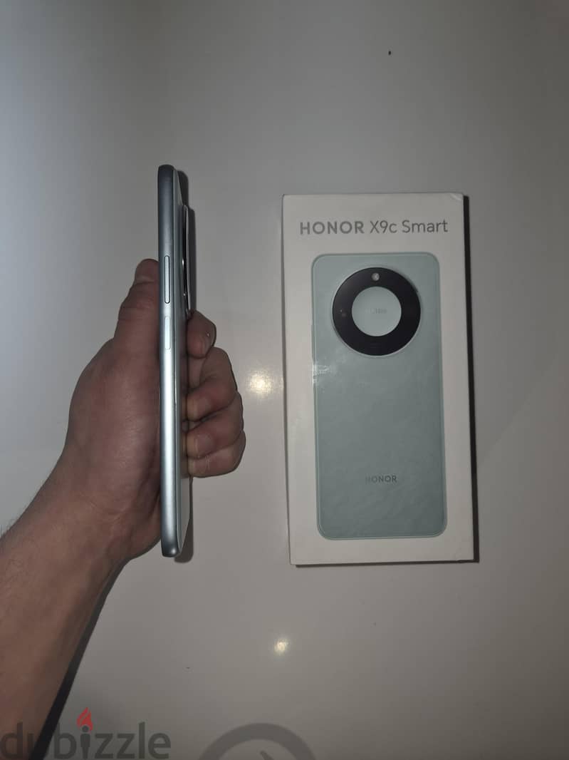 Like new 7