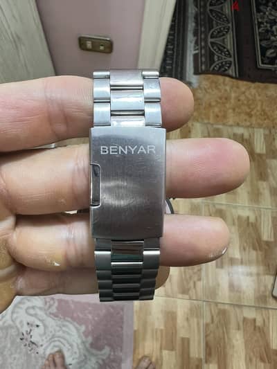 ساعه Benyar يابانى
