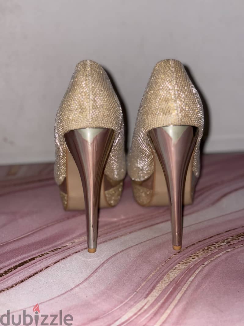Gold heels 4