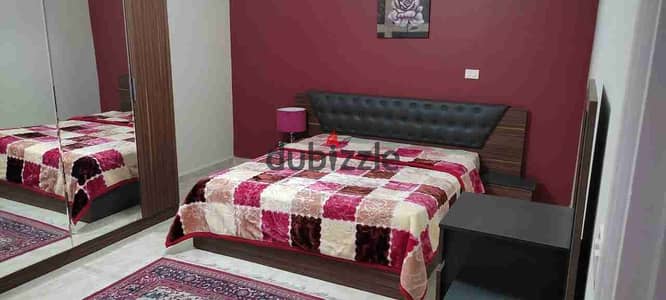 بالرحاب شقه مفروشه بجوار افنيو لقطه للايجار