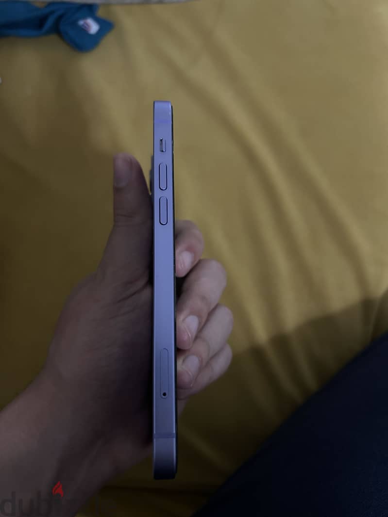 iPhone 12 2