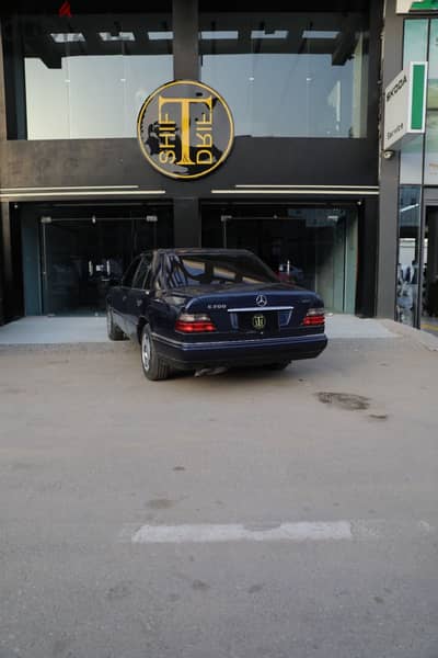Mercedes E200 1995 مرسيدس