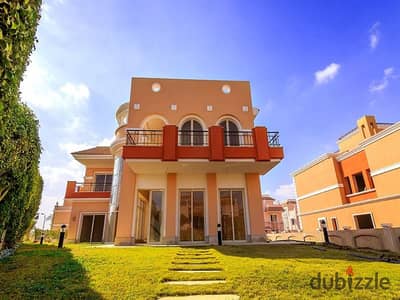 فيلا مستقلة بمساحات كبيرة داخل Cleopatra Palace - موقع مميز امام مدينتى