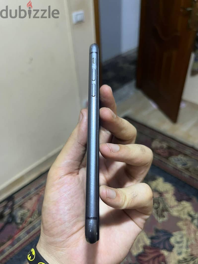 Apple - iPhone 11 3