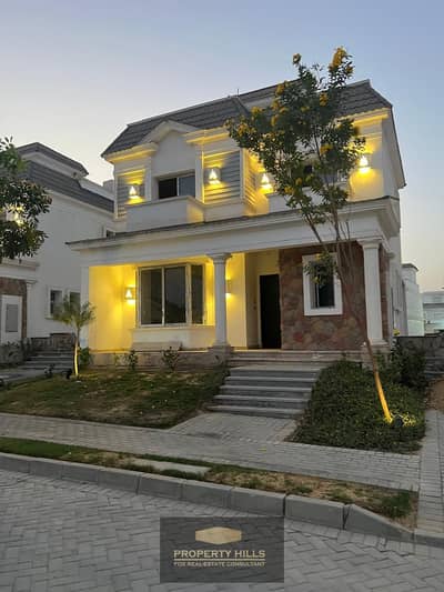 Villa 3 floors immediate reception finished with the key next to October Park and Patio 6