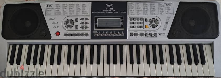 Keyboard piano org in perfect condition