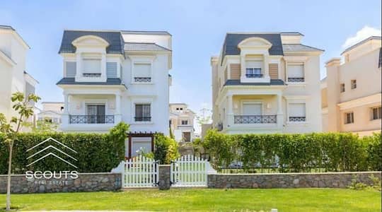 بالسعر القديم شقه للبيع very prime location دابل فيو في ماونتن فيو التجمع الخامس بجوار كمبوند هايد بارك وميفيدا mountain view