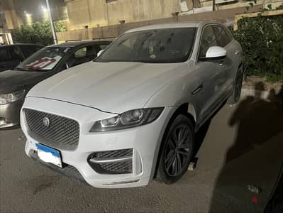 Jaguar f-pace في عطل فتيس