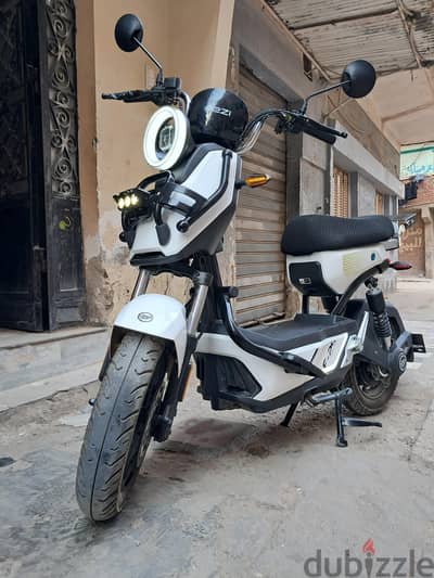 keeway f25 لسه زيروا متعدل فيه شويه حاجات