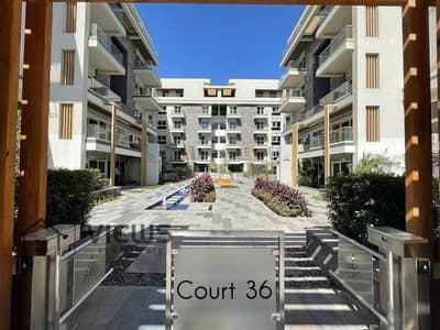 شقة 135م + 40م حديقة متشطبة موقع متميز ماونتن فيو اى سيتي Mountain view i city