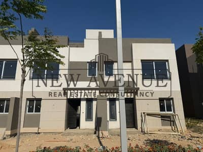 Townhouse with the most prime location for sale in Palm Hills New Cairo