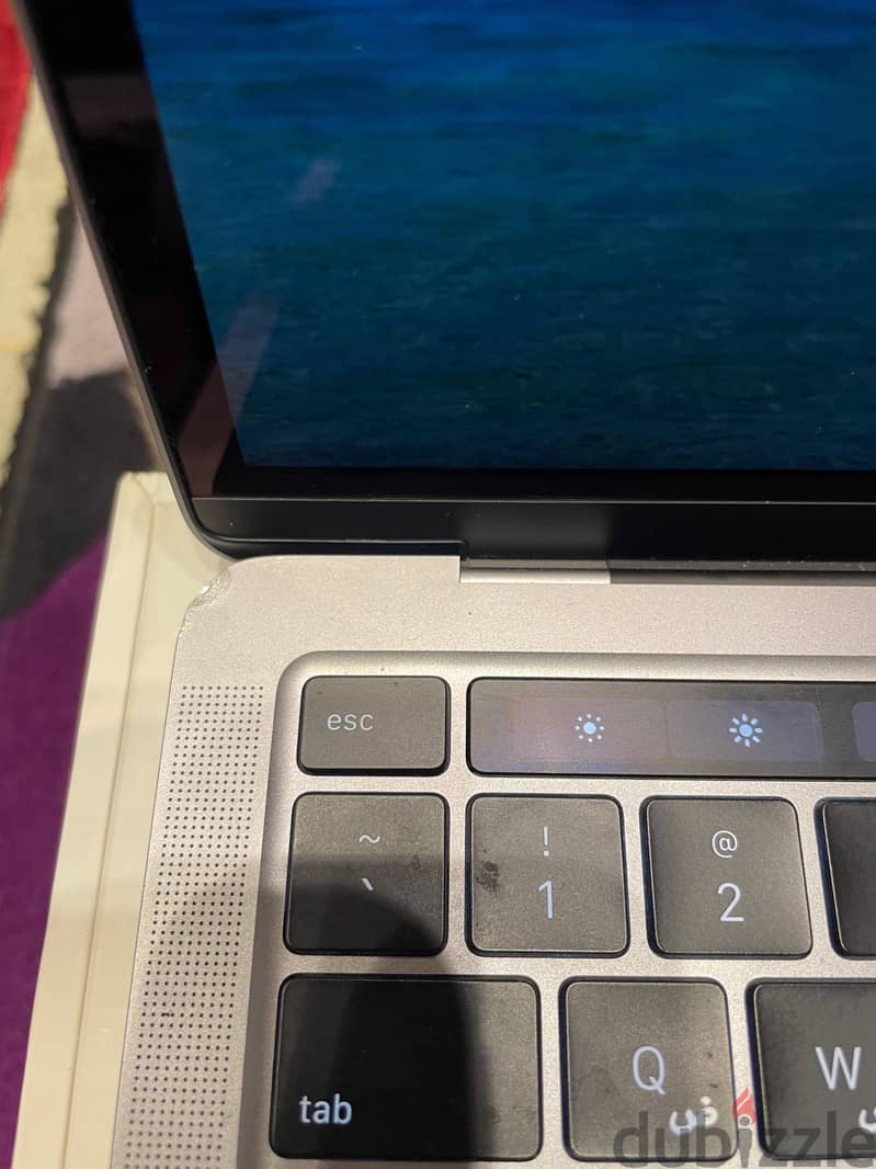 MacBook Pro M2 5