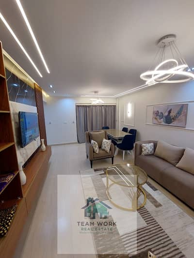 للإيجار المفروش VIP: شقة مودرن مكيفة بالكامل بفيو كمبوند جنة 2 VIP Furnished Rental: Fully Air-Conditioned Modern Apartment with a View in Jannah 2 C