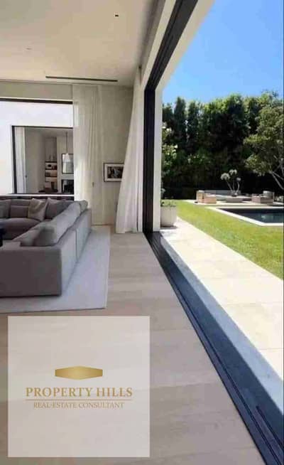 Villa for sale at the old price, fully finished to the highest quality, ready for viewing by Granville.