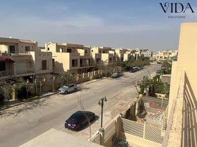 For sale Luxury townhouse in Ever Green Compound  6th of October Gardens at a great price