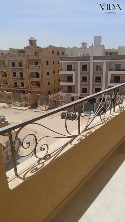 شقة 285 متر متشطبة بالكامل للبيع فى كومباوند زايد هايتس الشيخ زايد
