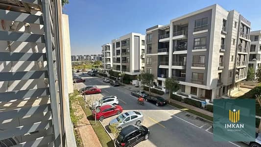 شقه للبيع بخصم 47% على الكاش بدون مقدم بالتقسيط على 12 سنه في كمبوند تاج سيتي Taj city امام المطار واكاديمية الشرطه امتداد شارع الثورة