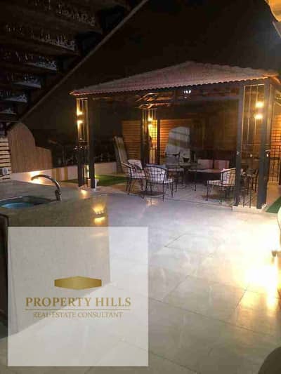 Penthouse with a direct sea view, ready to move in immediately upon signing the contract, from Cecilia Lagoons.