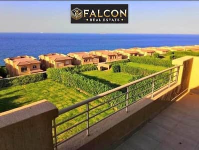 شاليه صف اول فيو بانوراما ع البحر استلام فوري متشطب luxury في لوكيشن اسطوري في القريه ودقائق الي المونت الجلاله ولافيستا توباز ilmont glala +
