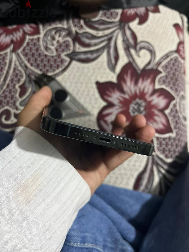 Iphone 13 pro max 2