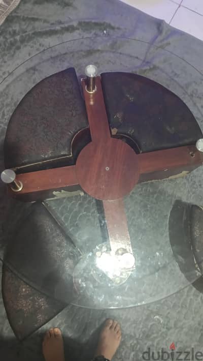 ترابيزة وسط