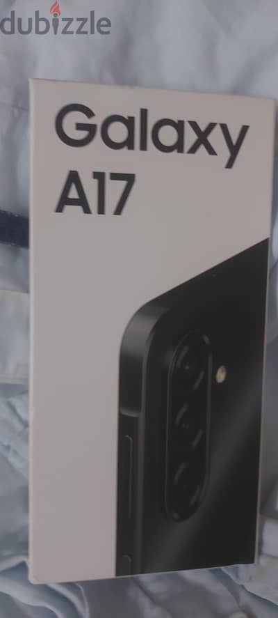سامسونج A17  8 ram 256 g
