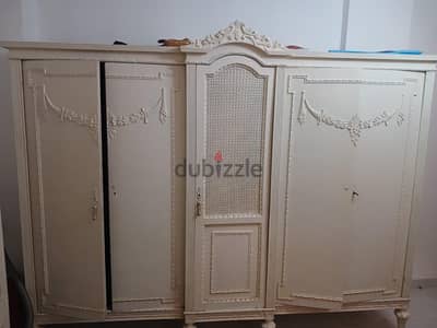 غرفة نوم كبيرة