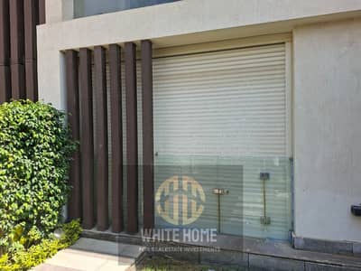 Apartment fully furnished, for rent at compound eastown sodic new cairo . Prima location direct on 90 th street . Beside auc . Near to all facilities.