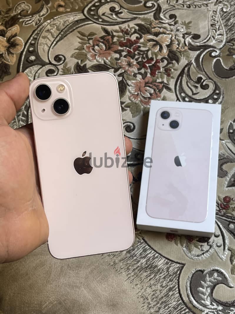 iPhone 13 8