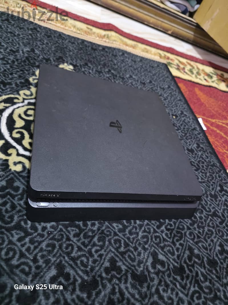 ps4 slim 2