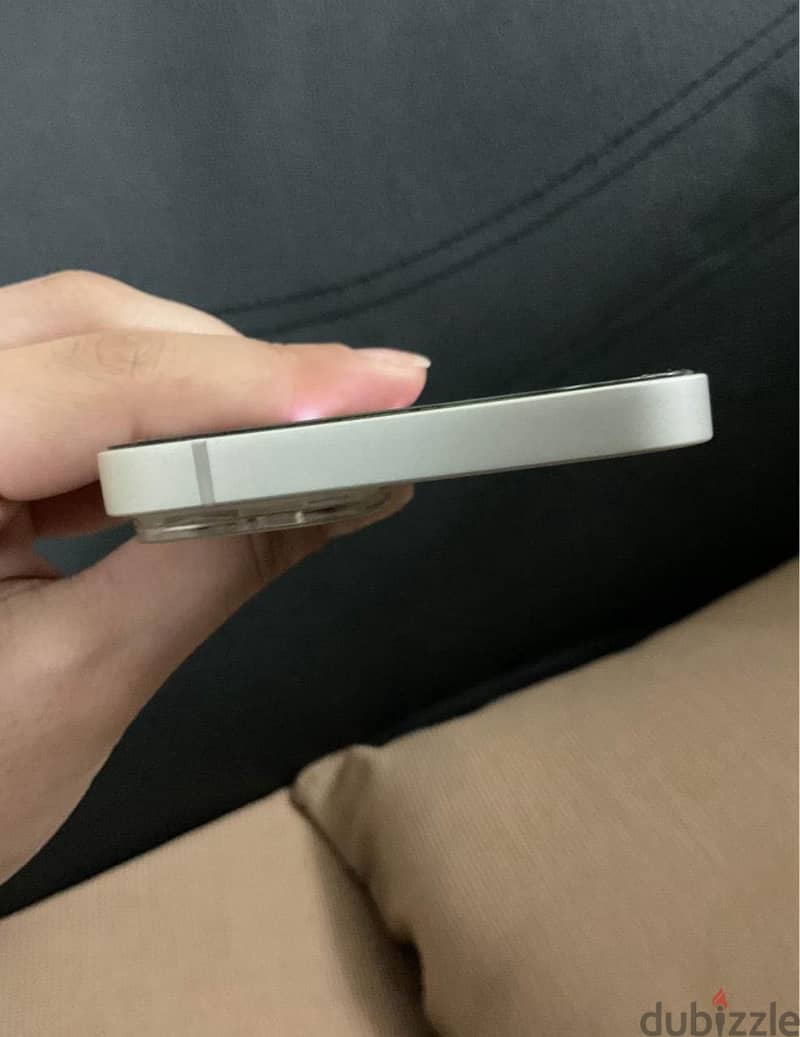 iPhone 13 2