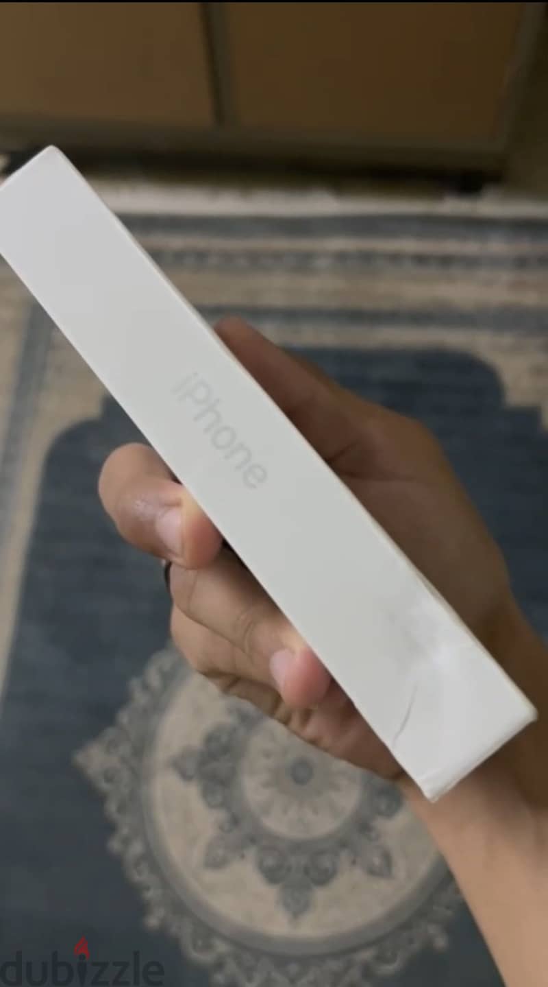 Apple - iPhone 16 2