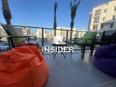 شاليه مفروش بالكامل غرفة نوم واحدة للإيجار في موقع مميز جدًا في مراسي الساحل الشمالي من اعمار مصر - بأقل سعر في الماركت