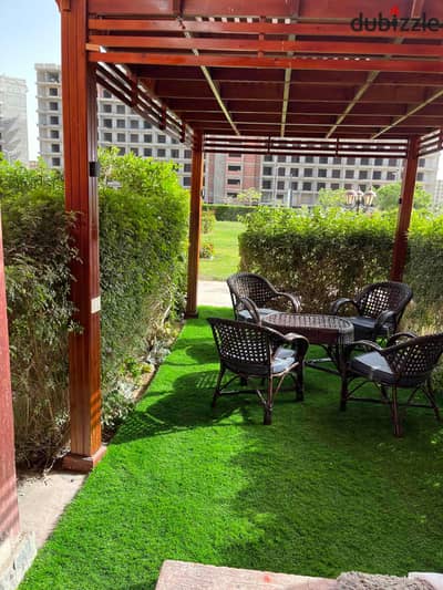 استوديو ارضي جديد للإيجار في جولف بورتو مارينا