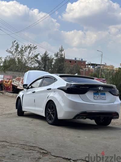 هيونداي إلينترا 2012 / Hyundai Elantra 2012