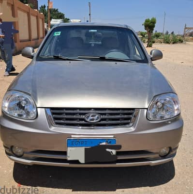 Hyundai Verna 2015