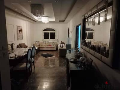 للبيع شقة بمدينة العبور الحي السادس فيلا بجوار العمومي مباشر ثاني بلكونة