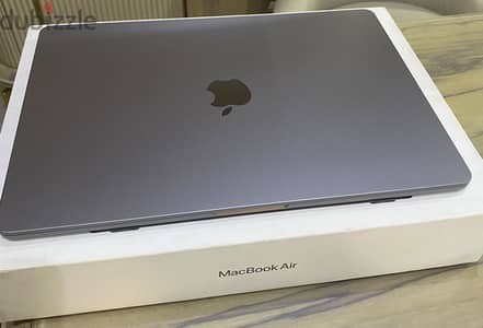 MacBook Air M3 15” للبيع