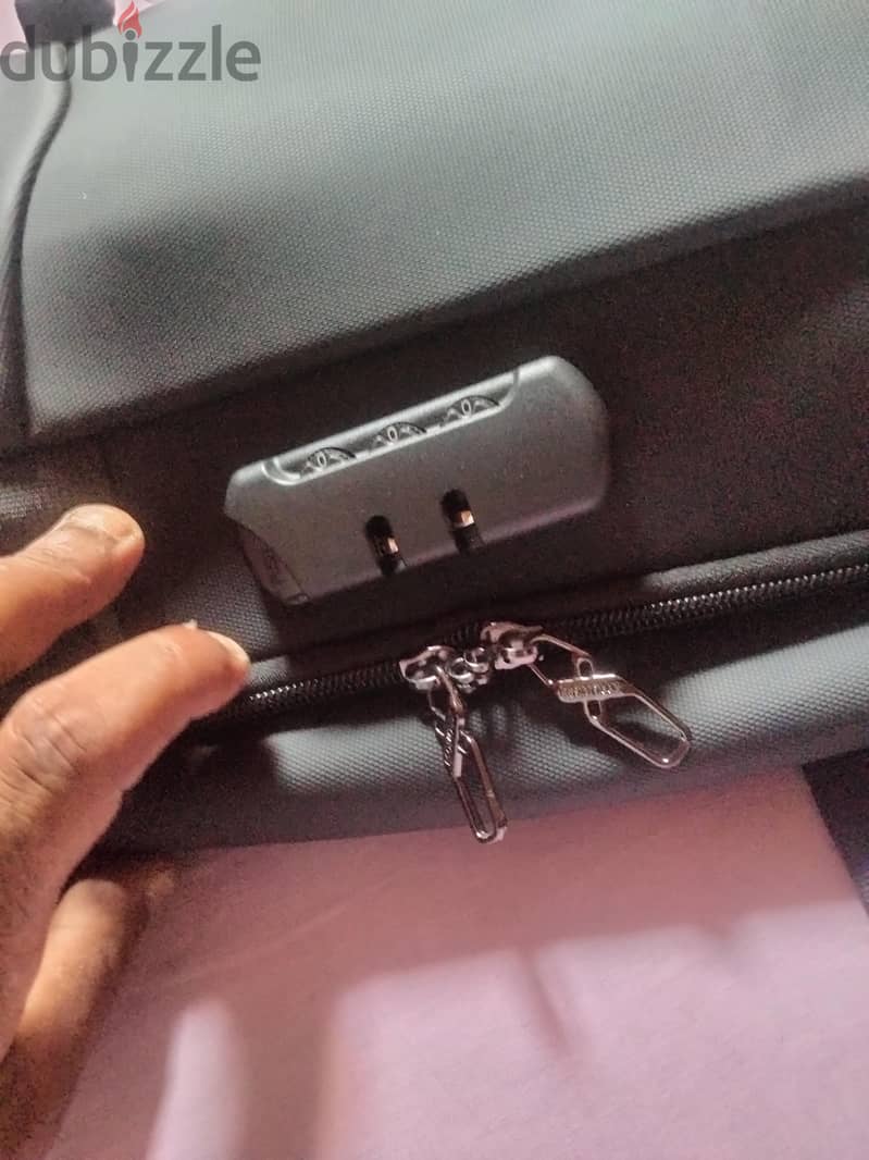 شنطه Momolly 2