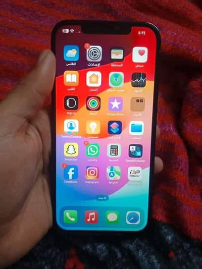 ايفون 12 برو ماكس لقطه لسرعه البيع