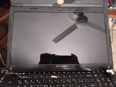 شاشة لاب توب