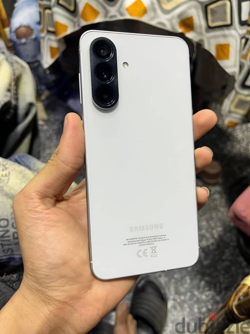 Samsung A56 1