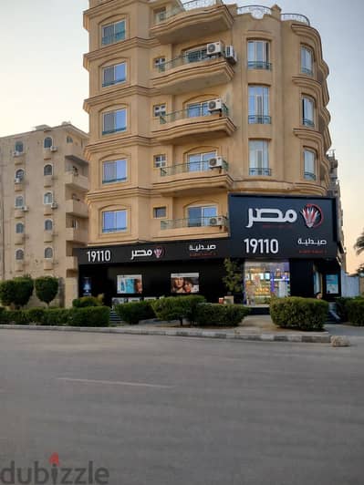 من المالك بيع شقة في 6 اكتوبر فيو مفتوح بالكامل- شارع رئيسي الحي الاول