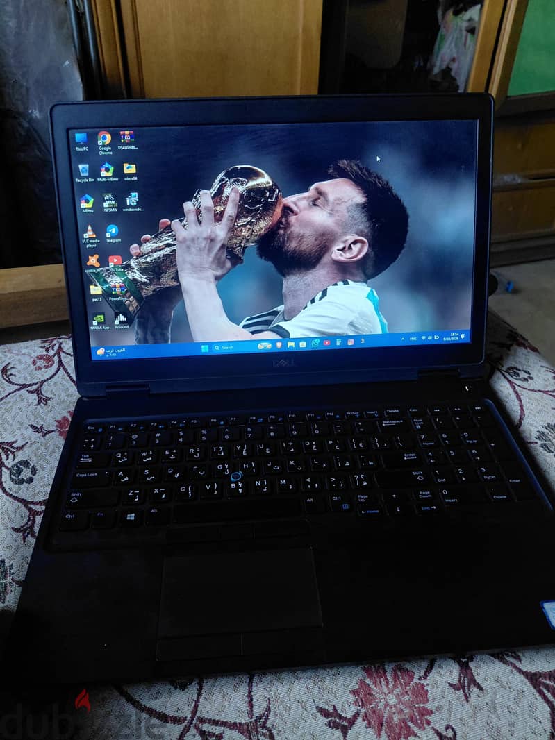 Dell Latitude 5590 3