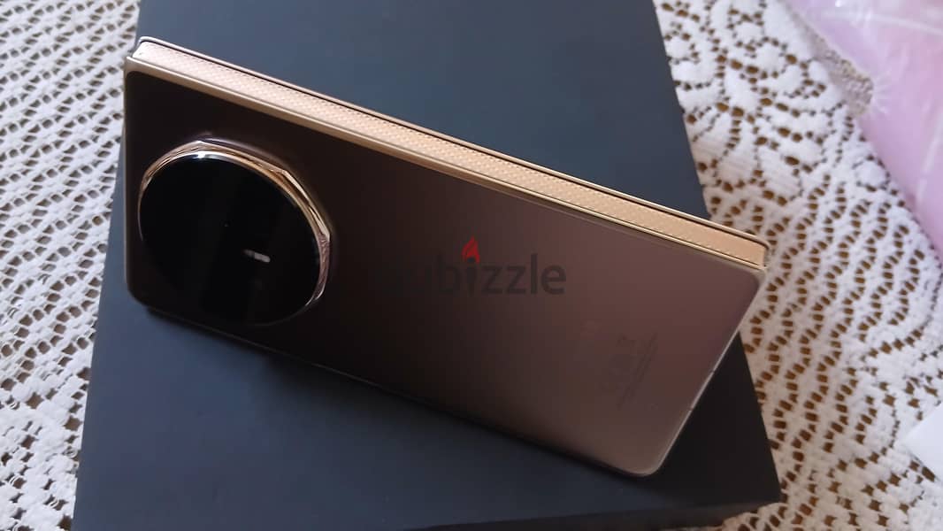 Honor Magic V5 7