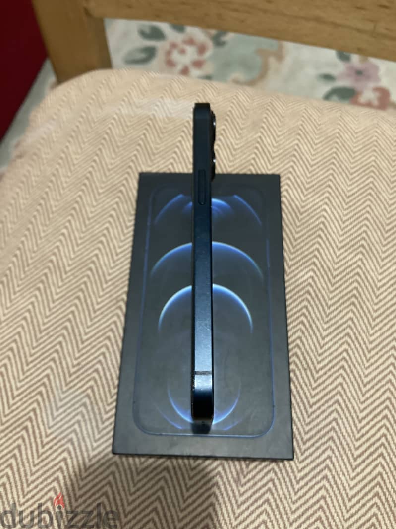 iPhone 13 2