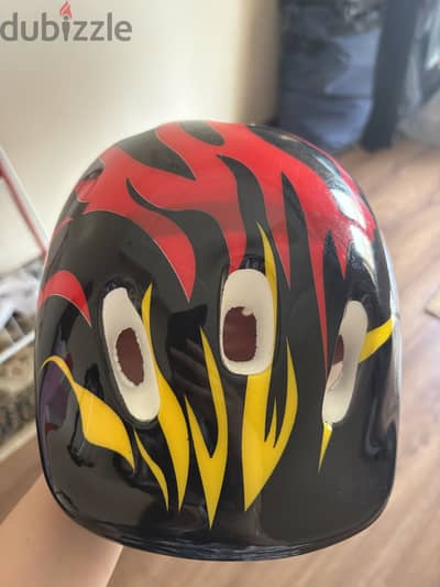 Kitchen, bike Helmet, paintings